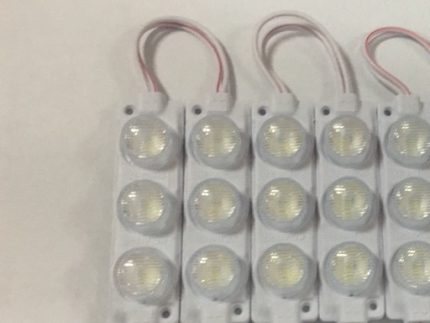 SIGNAL LAMP 24V WHITE 70x20MM   1Wx3   铝基板 200LM   IP65   PVC外壳