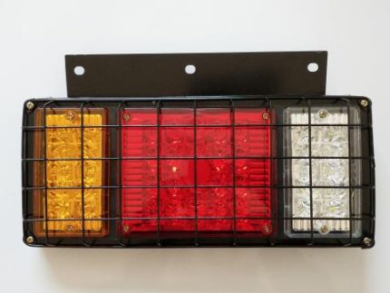 DMA137R TAIL LAMP 65LED 350x190x40 12-24V RIGHT
