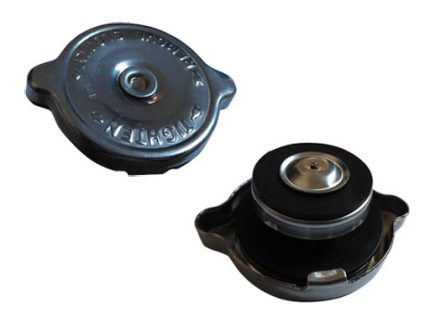 CCA9024 TAPA RADIADOR DE 4 LBS. UNIV.