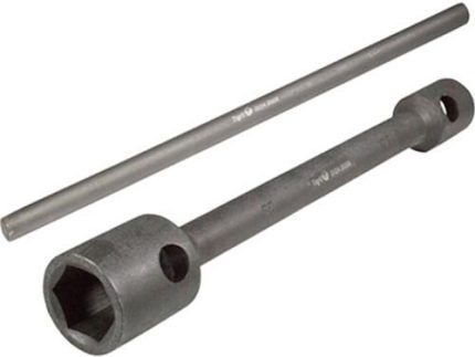 TRUCK WHEELEL SPANNER BLACK 32X33 length 395MM diameter 24MM TWS3233