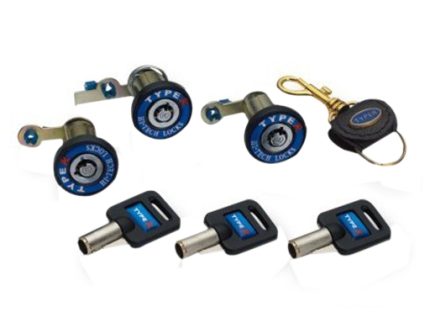 OKL-5826 DOOR LOCK 3 PCS AND 1 KEY CHAIN OKL5826