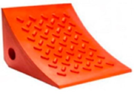 CUNA PU NARANJA 5TON CAMIONETA 15X18X20CM TS768 wheel chock PU orange