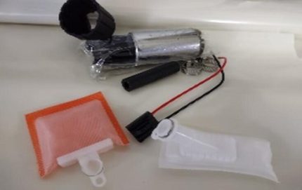 CTFP0880 0580454001 E8229 0580453453 E2068 E8335 FUEL PUMP WITH 2 STRAINERS