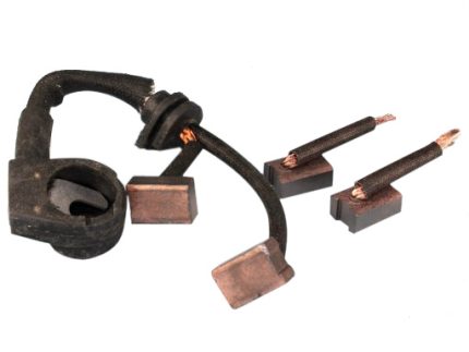 SET 4 CARB. NISS. ISZ. STARTER 7x11x16mm