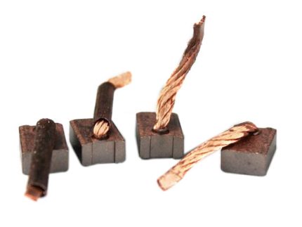 SET 4 CARB. NSSN. STARTER 6.8x12x17mm