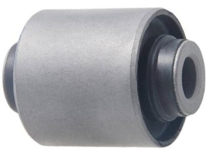 MZAB-085 BUJE DE MESETA RECTA MAZDA 6 02-09 LADO DEL CHASIS DERECHA